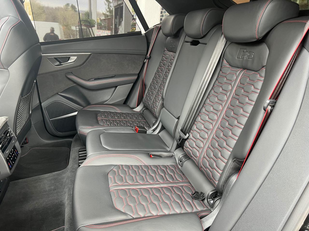 AUDI RS Q8 TFSI V8 quattro V-MAX 305KM/H CARBO FULL - abitacolo-posteriore