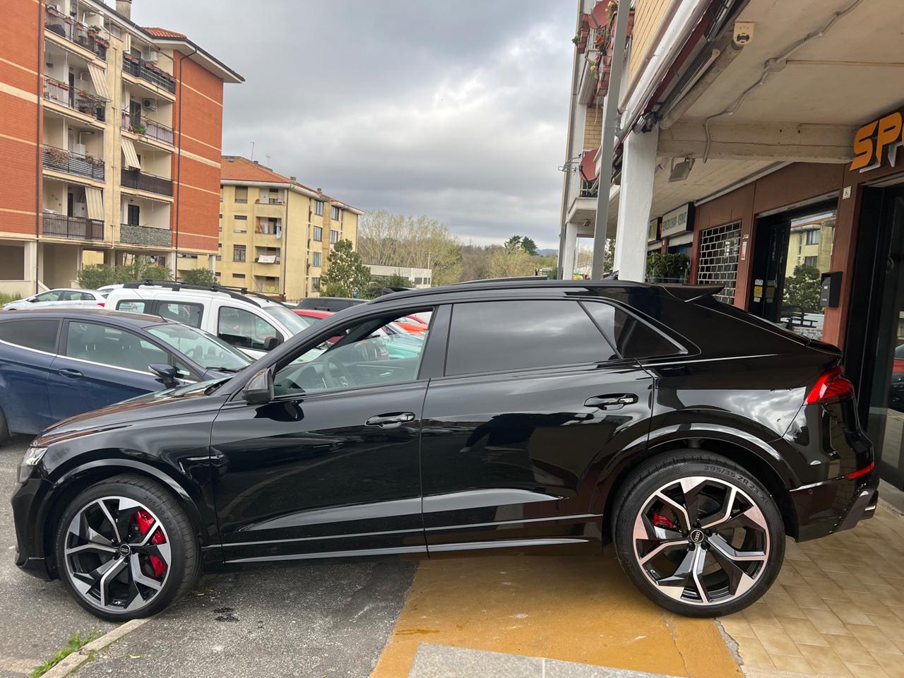 AUDI RS Q8 TFSI V8 quattro V-MAX 305KM/H CARBO FULL - lato-sx