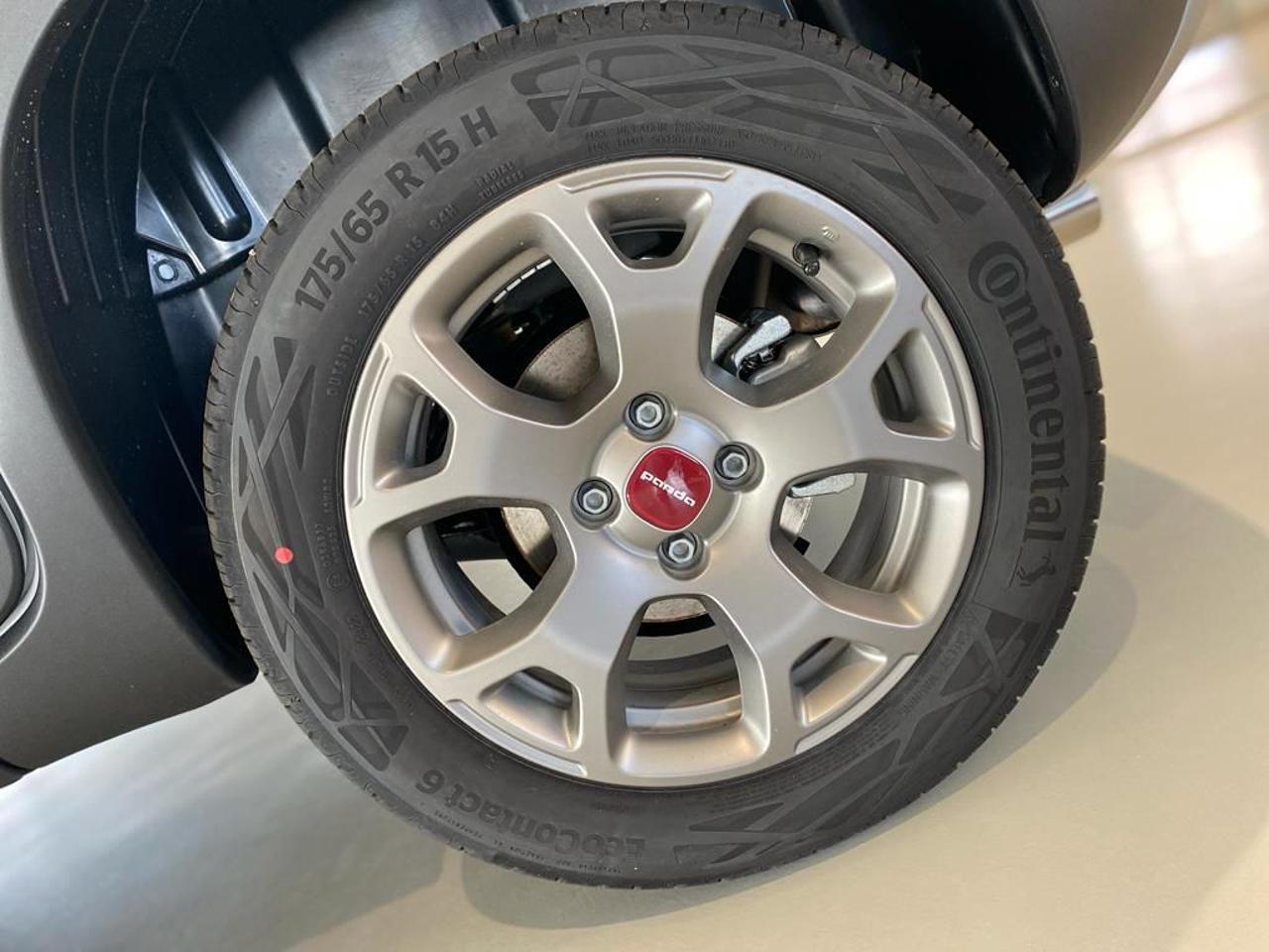 FIAT Panda Cross 0.9 TwinAir Turbo S&S 4x4 - ruote