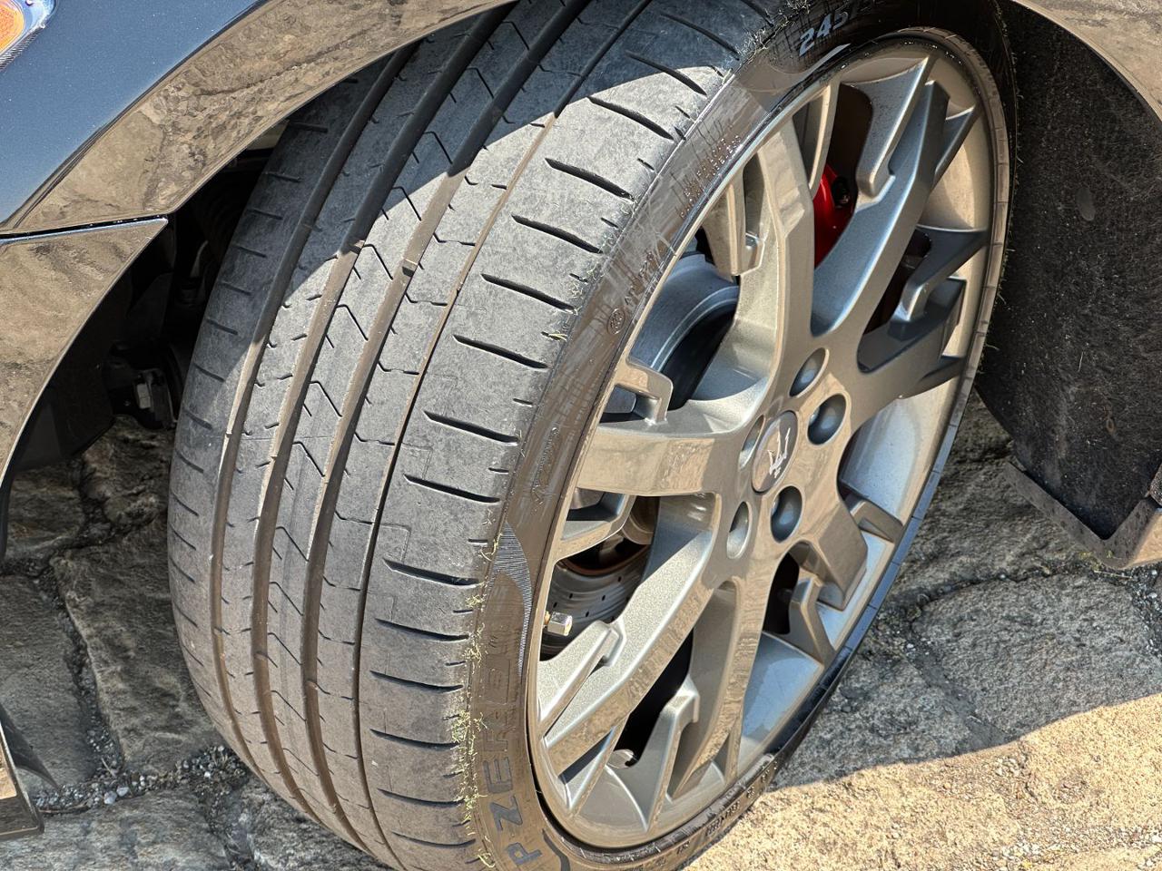 MASERATI GranTurismo 4.7 V8 S 440cv Cambiocorsa - FrizioneNuova - 33