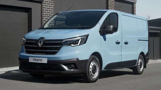 RENAULT Trafic T27 2.0 dCi 110CV Nuovo