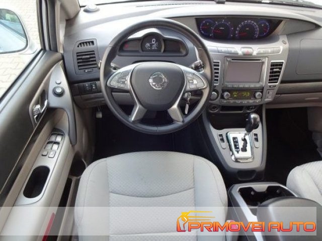 SSANGYONG Rodius 2.2 Diesel 2WD Usato