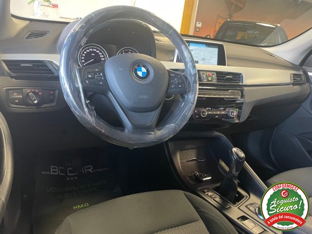 BMW X1 sDrive16d Business *FARI LED*NAVI