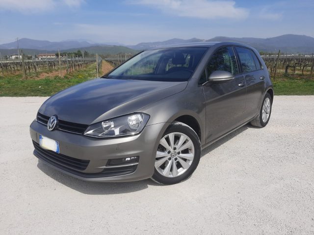 VOLKSWAGEN Golf Grigio metallizzato