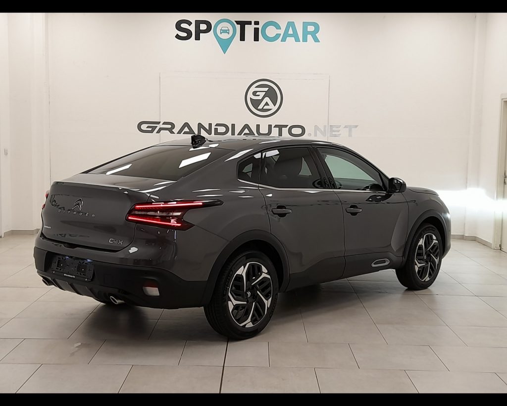 CITROEN C4 X 1.2 puretech Shine s&s 130cv eat8 - 8