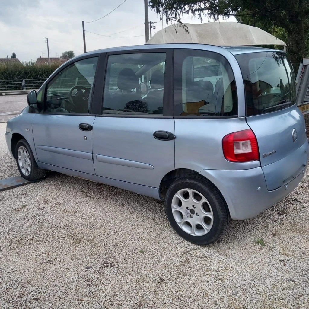 FIAT Multipla 1.6 16V Natural Power Dynamic - 2