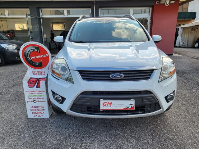 FORD Kuga Bianco metallizzato