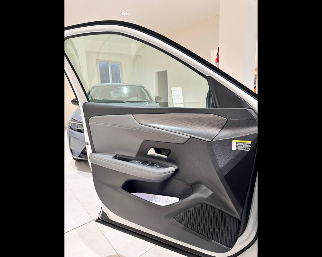 OPEL Mokka bev Elegance - 17