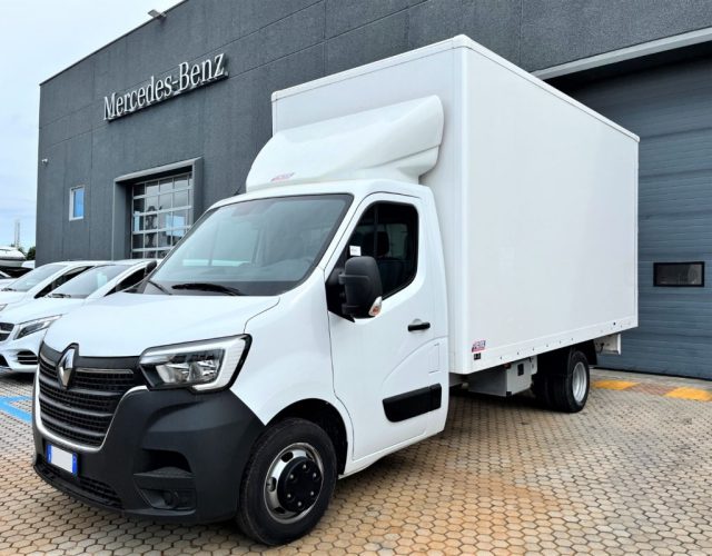 RENAULT Master Bianco pastello