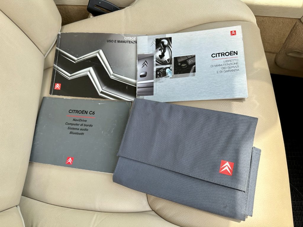 CITROEN C6 2.7 B-T HDi 204cv Exclusive (Autom./Pelle/Navi) - 11