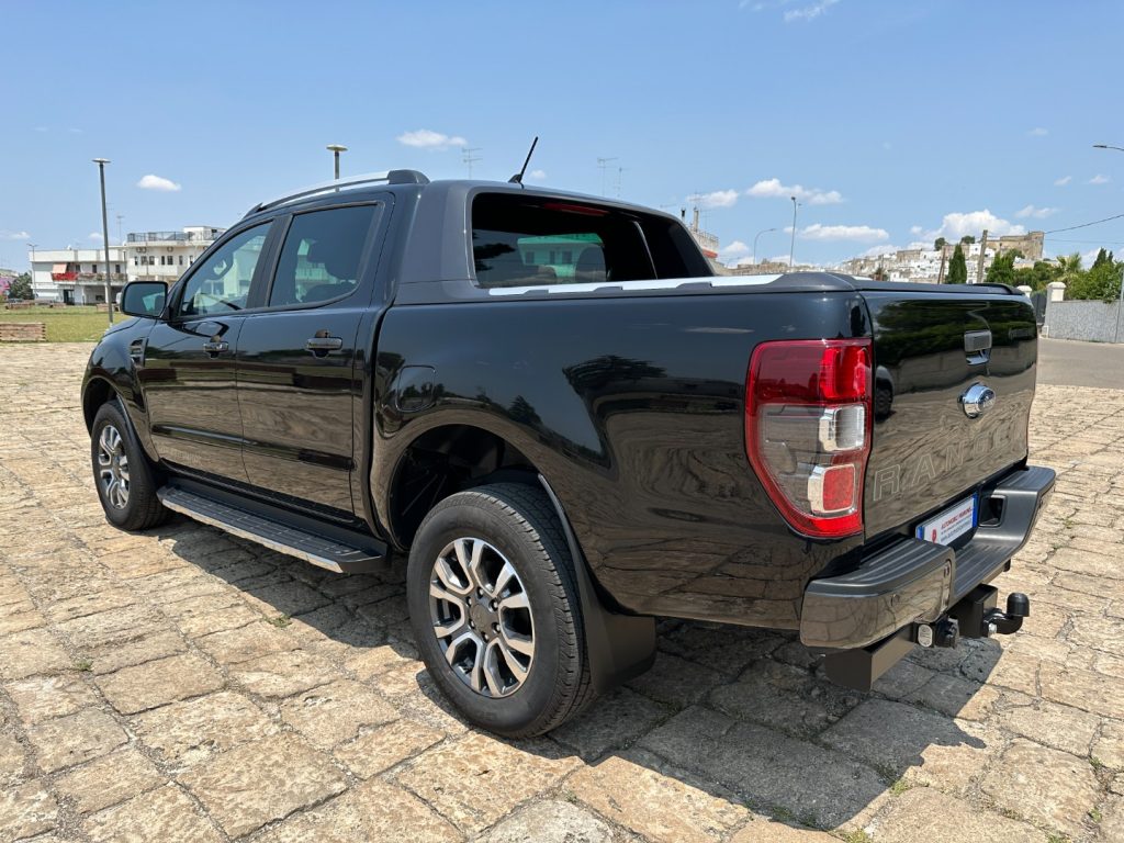 FORD Ranger 2.0D 213cv DC Wildtrak MY23 - FULL - 17