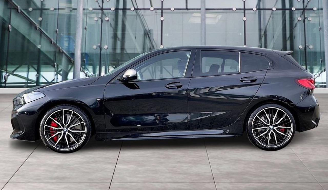 BMW M135 i xDrive H/K HEAD-UP - lato-sx