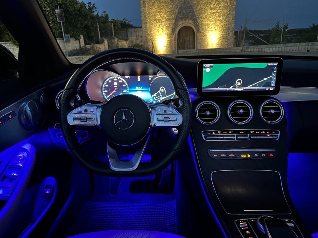 MERCEDES-BENZ C 220 d Cabrio Premium AMG - 1 prop./ FULL - 28