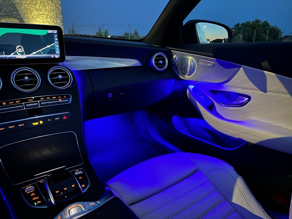 MERCEDES-BENZ C 220 d Cabrio Premium AMG - 1 prop./ FULL - 29