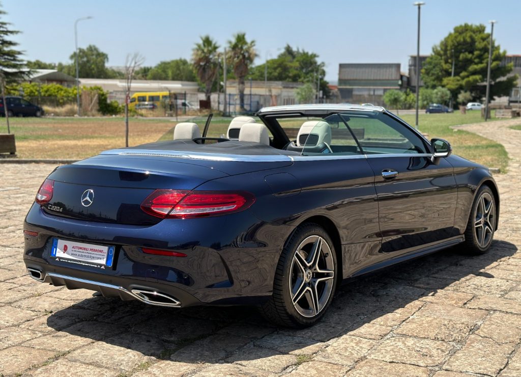 MERCEDES-BENZ C 220 d Cabrio Premium AMG - 1 prop./ FULL - 13