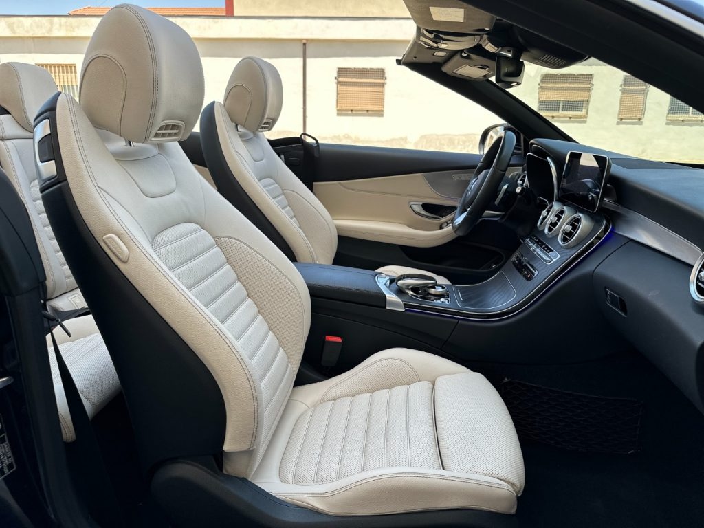 MERCEDES-BENZ C 220 d Cabrio Premium AMG - 1 prop./ FULL - 34
