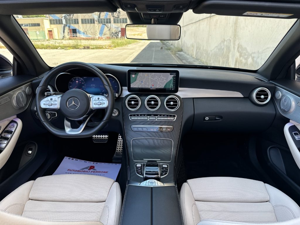 MERCEDES-BENZ C 220 d Cabrio Premium AMG - 1 prop./ FULL - 7