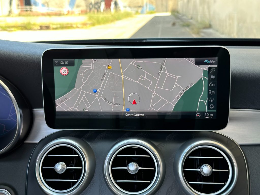 MERCEDES-BENZ C 220 d Cabrio Premium AMG - 1 prop./ FULL - 38