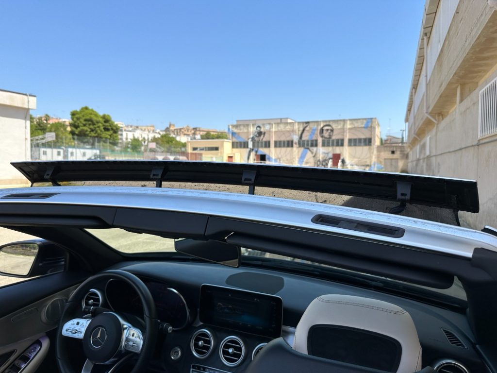 MERCEDES-BENZ C 220 d Cabrio Premium AMG - 1 prop./ FULL - 47