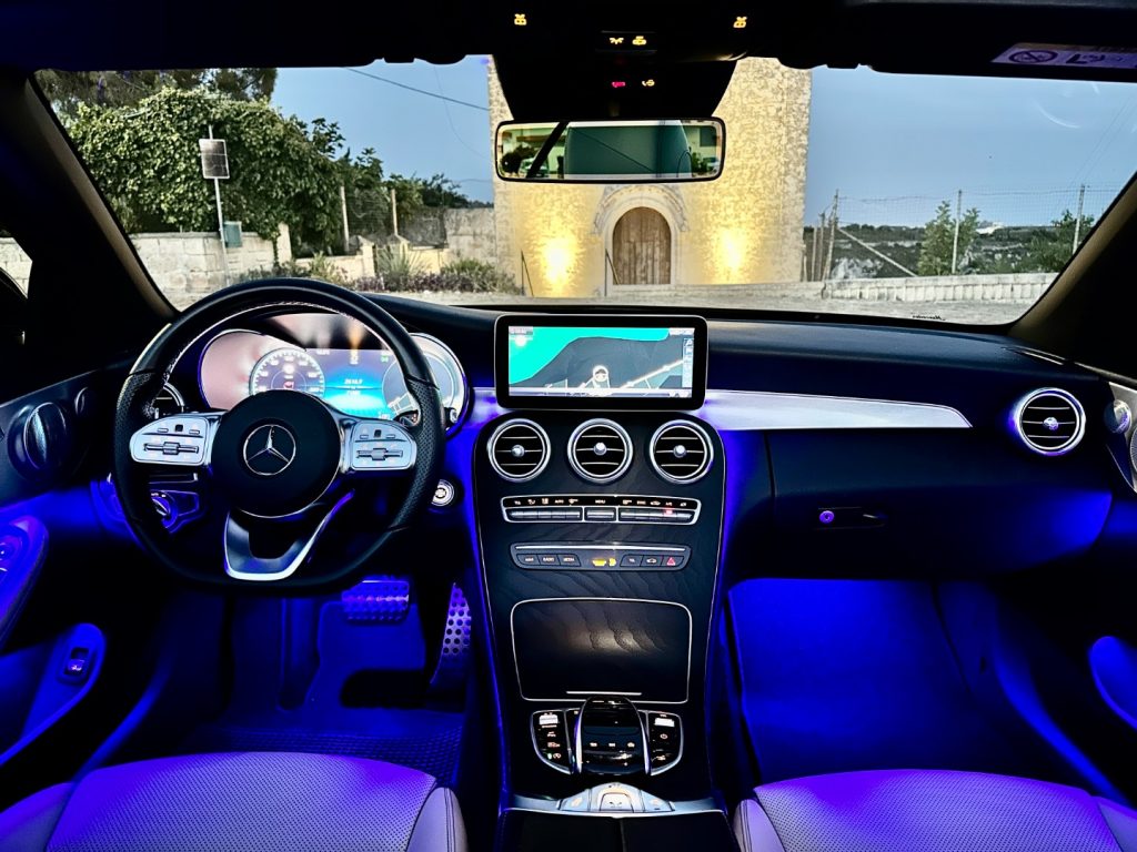 MERCEDES-BENZ C 220 d Cabrio Premium AMG - 1 prop./ FULL - 8