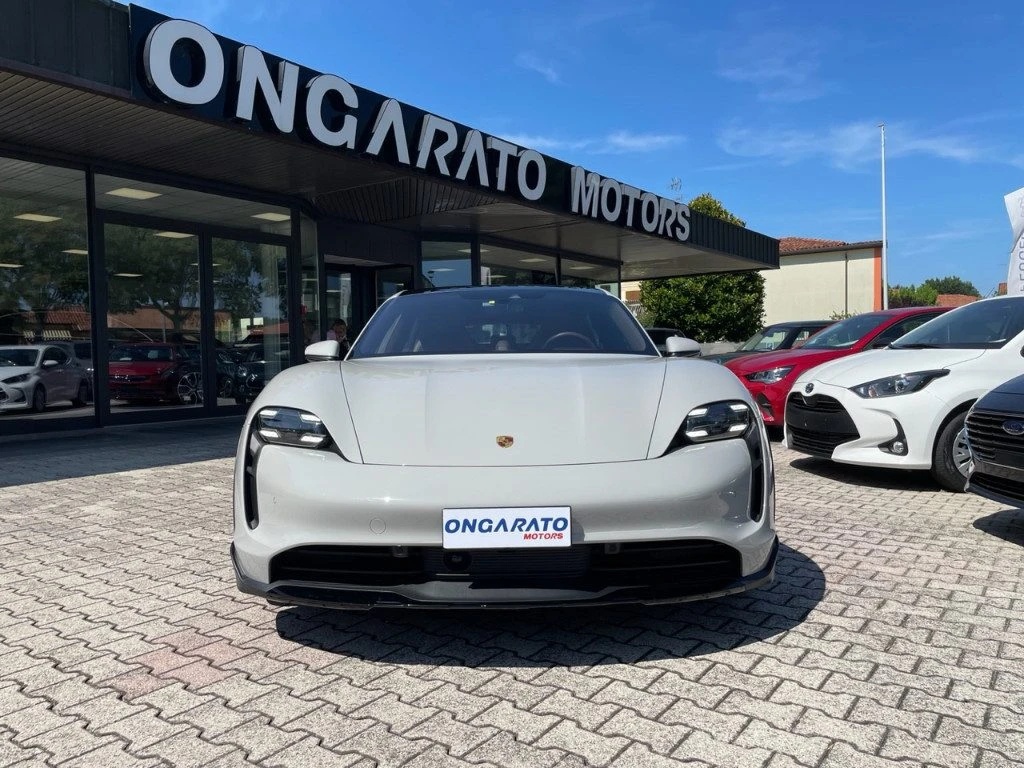 PORSCHE Taycan 4 Cross Turismo - 2
