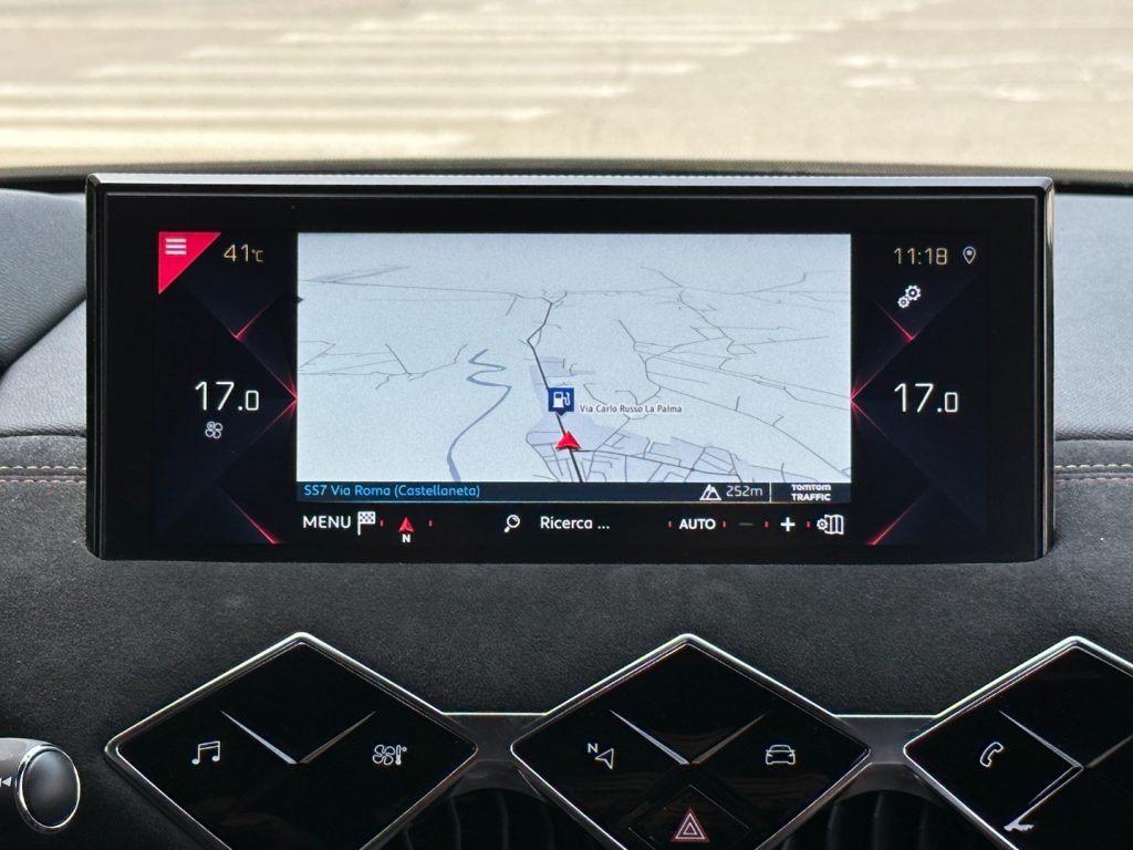 DS AUTOMOBILES DS 3 Crossback BlueHDi Performance Line (LED/Navi/APP/1prop) - 20
