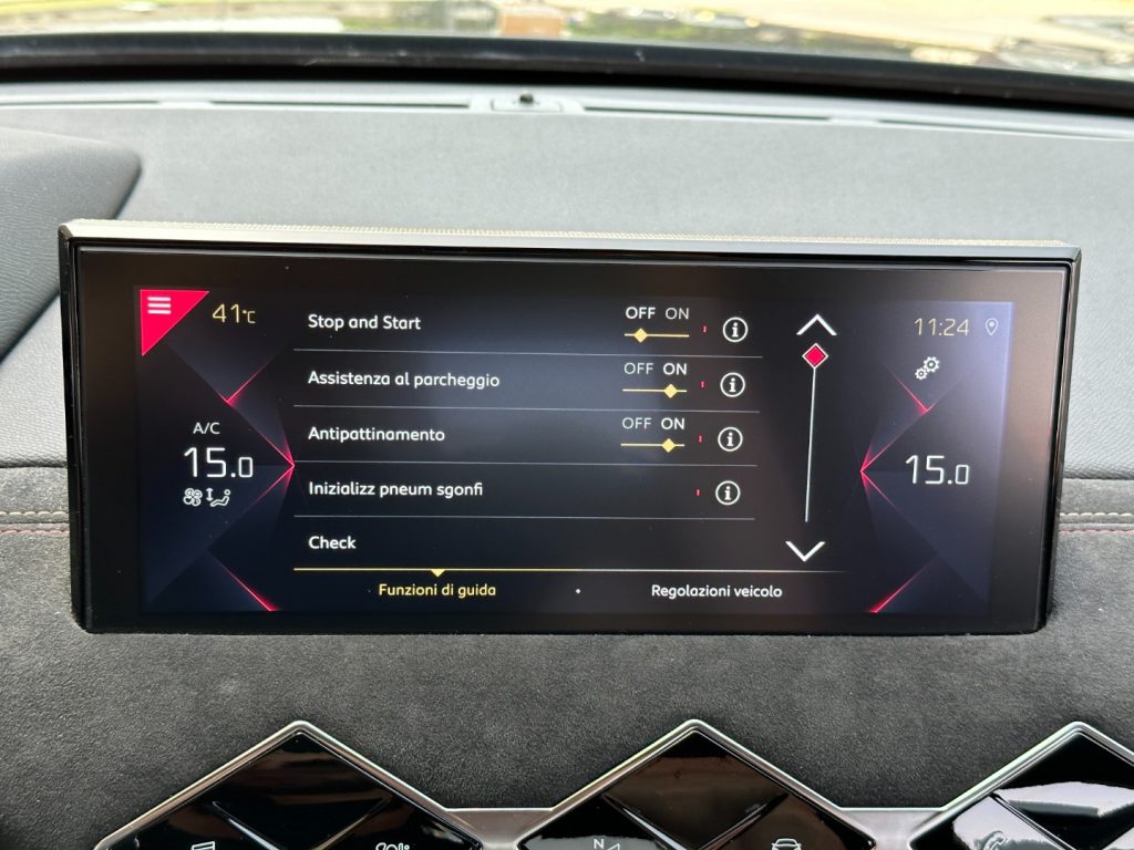DS AUTOMOBILES DS 3 Crossback BlueHDi Performance Line (LED/Navi/APP/1prop) - 26