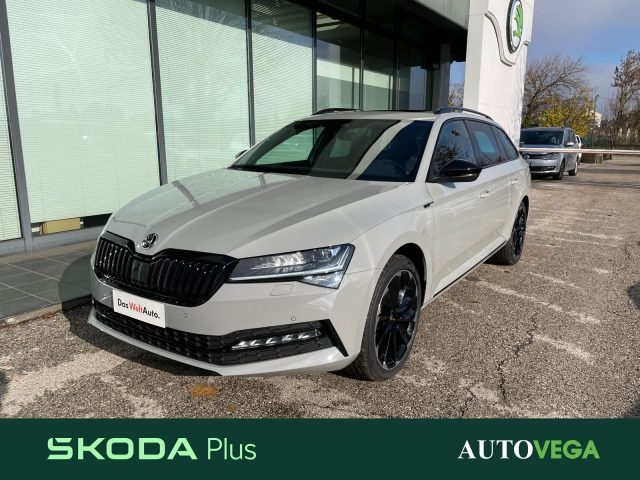 SKODA Superb Grigio pastello