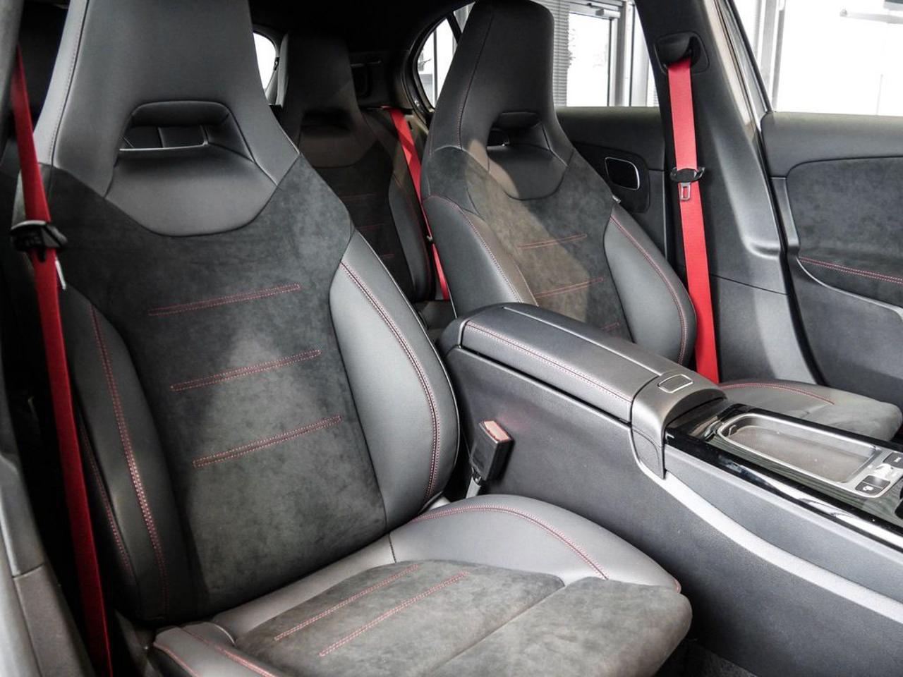 MERCEDES-BENZ A 45 S AMG 4Matic+ Premium Plus TETTO 360 - abitacolo-anteriore