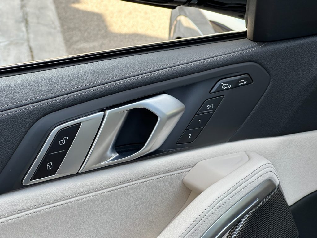 BMW X6 XDrive 30d 48V M-Sport - 27