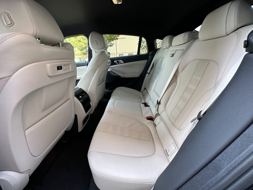 BMW X6 XDrive 30d 48V M-Sport - 12