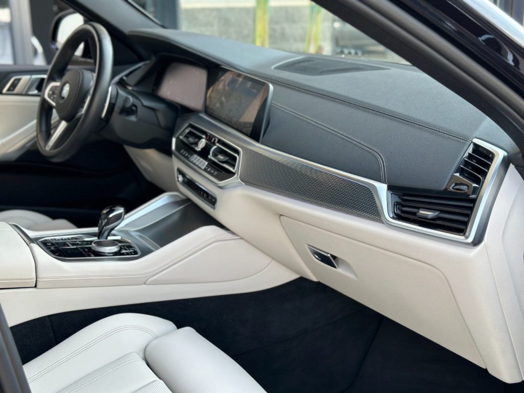 BMW X6 XDrive 30d 48V M-Sport - 10