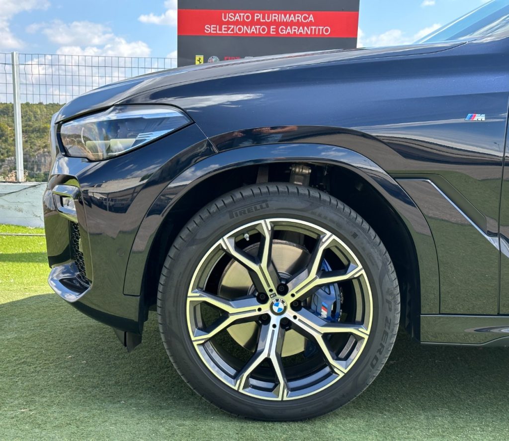 BMW X6 XDrive 30d 48V M-Sport - 22