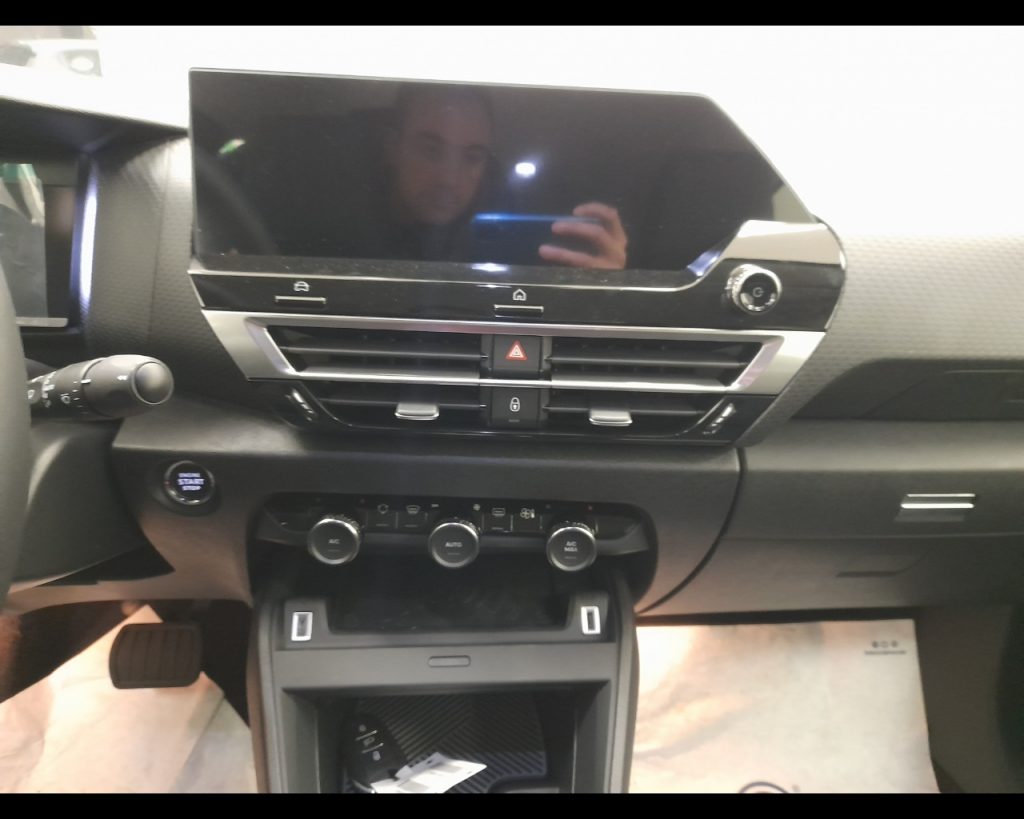 CITROEN E-C4 Elettrica 100kw (136cv) - Shine - 12