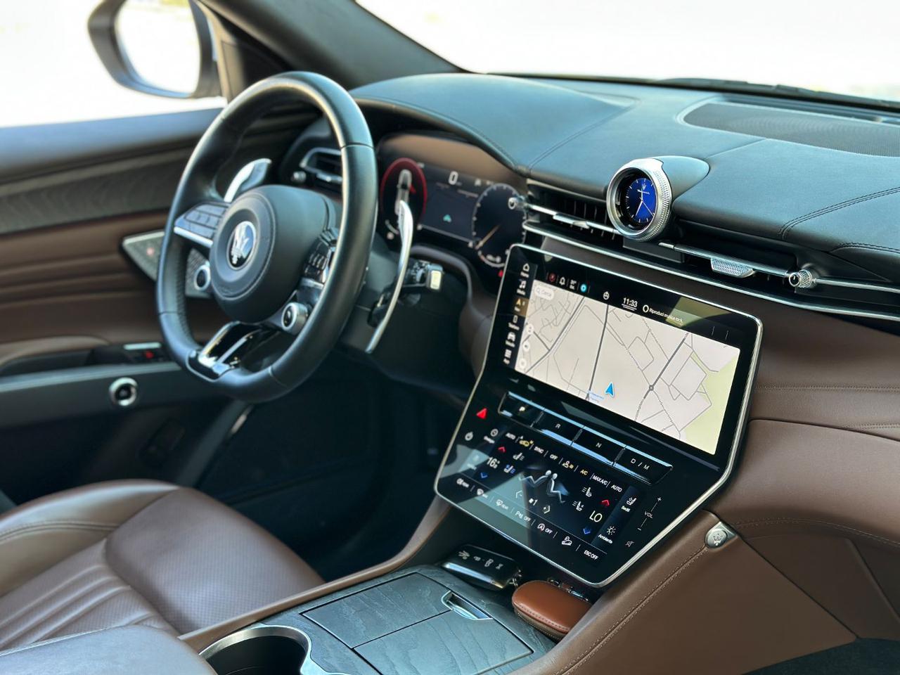 MASERATI Grecale 2.0 MHEV 300 CV GT - abitacolo-anteriore