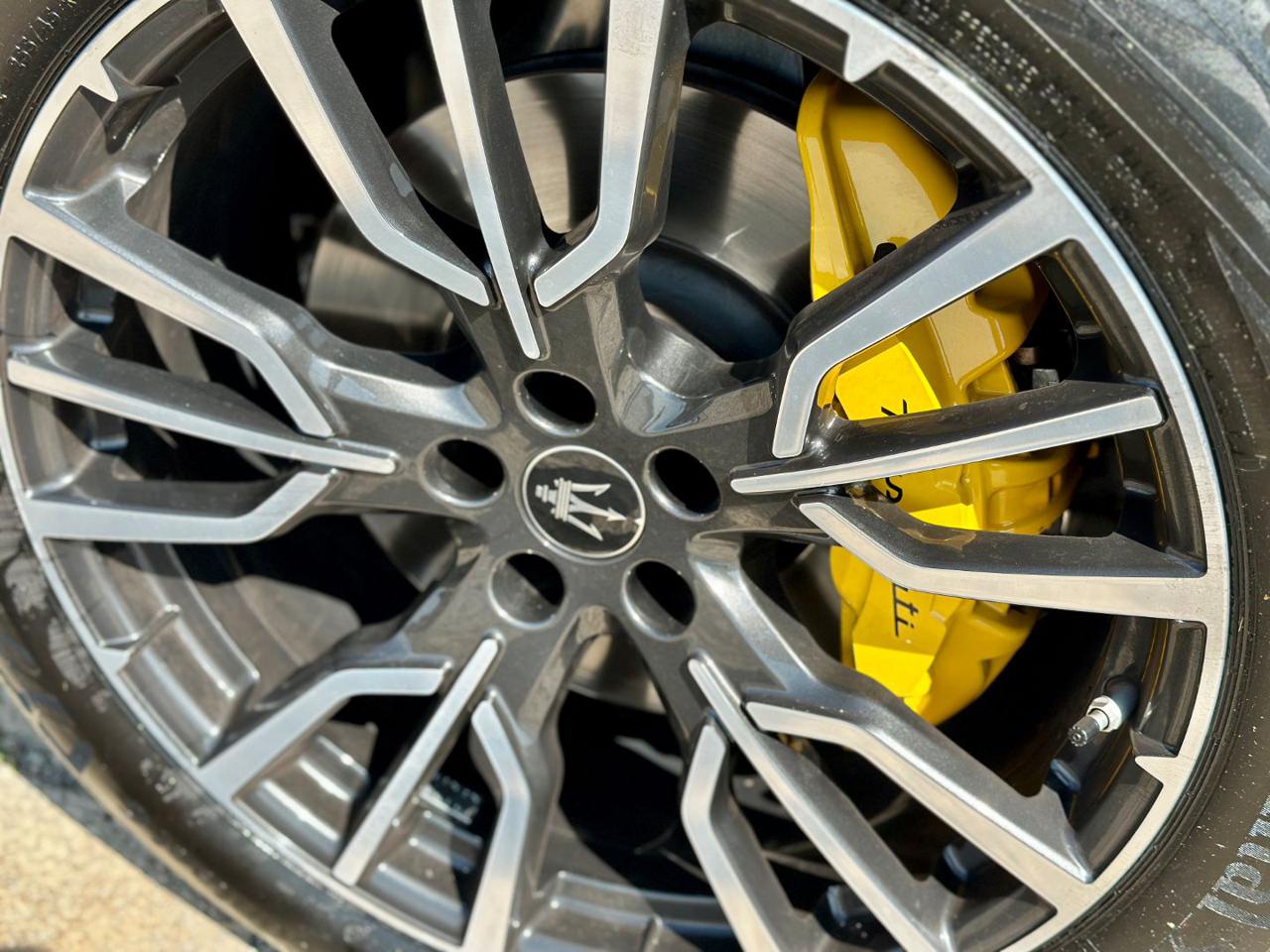 MASERATI Grecale 2.0 MHEV 300 CV GT - ruote