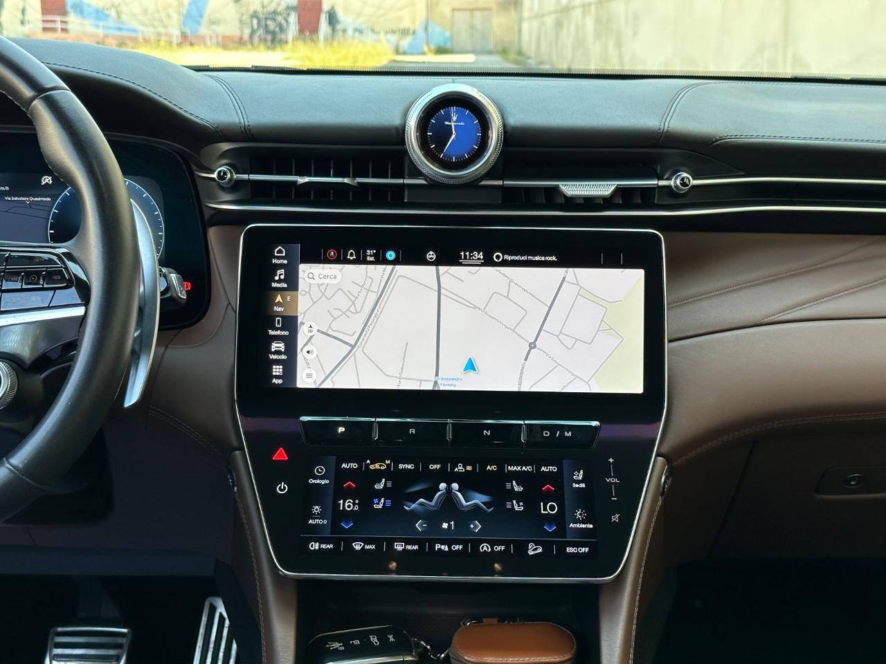 MASERATI Grecale 2.0 MHEV 300 CV GT - navigatore