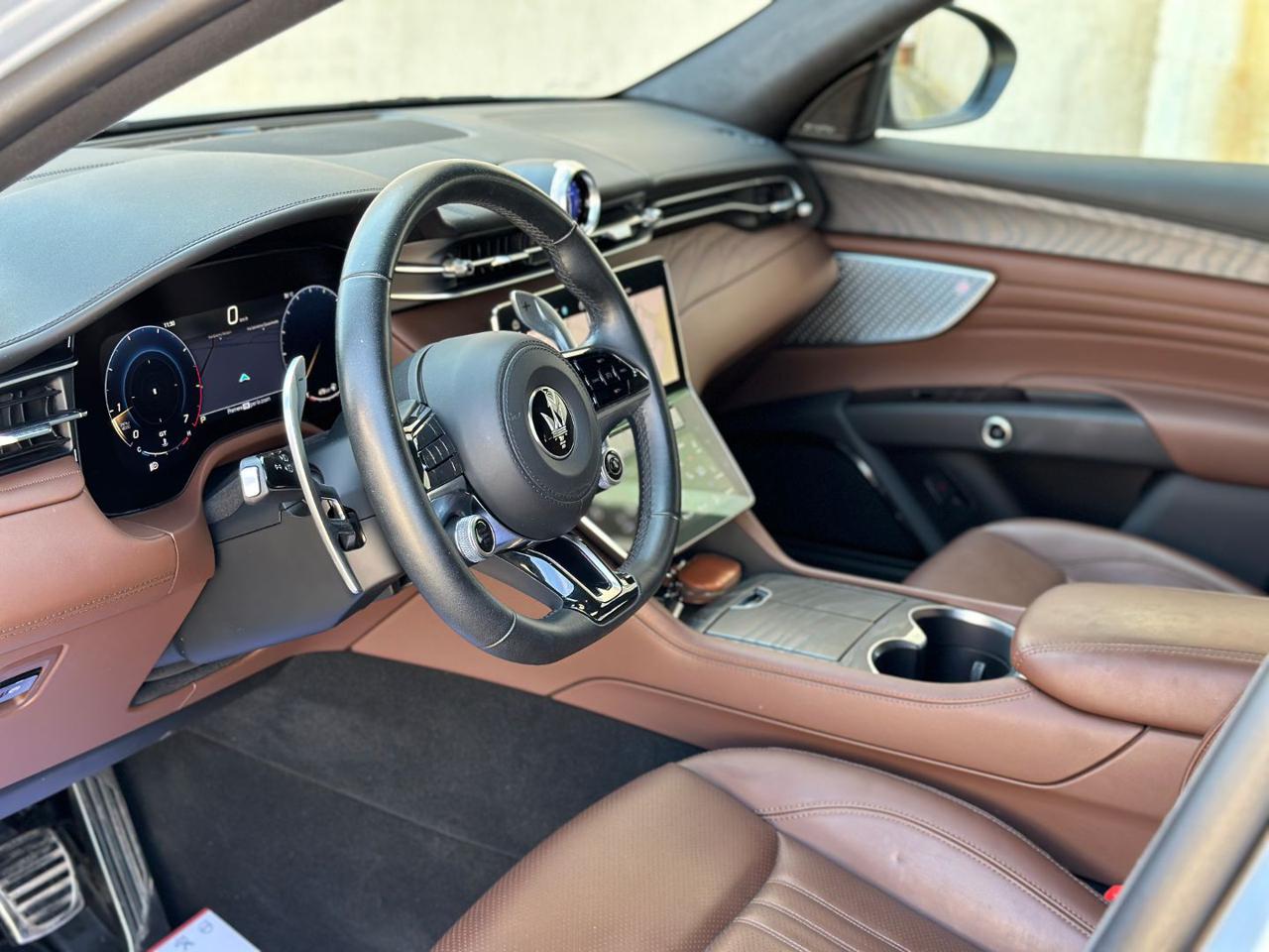 MASERATI Grecale 2.0 MHEV 300 CV GT - abitacolo-anteriore