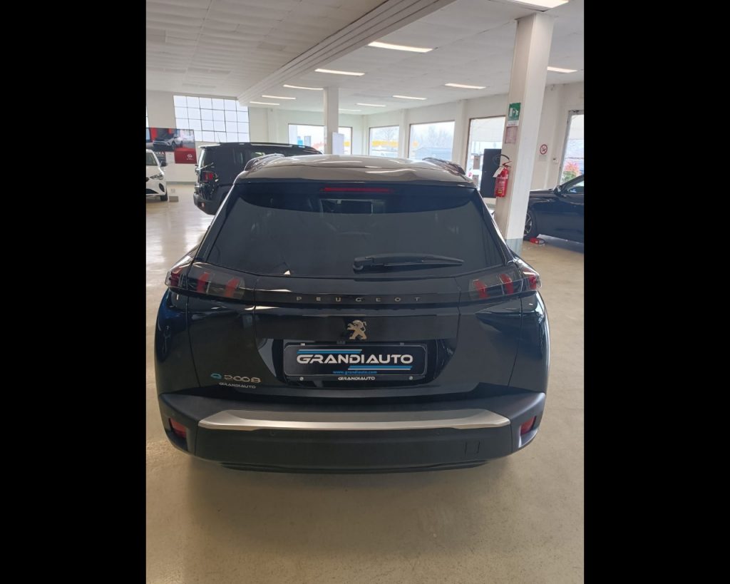 PEUGEOT 2008 e- Allure Pack 100kW - 4