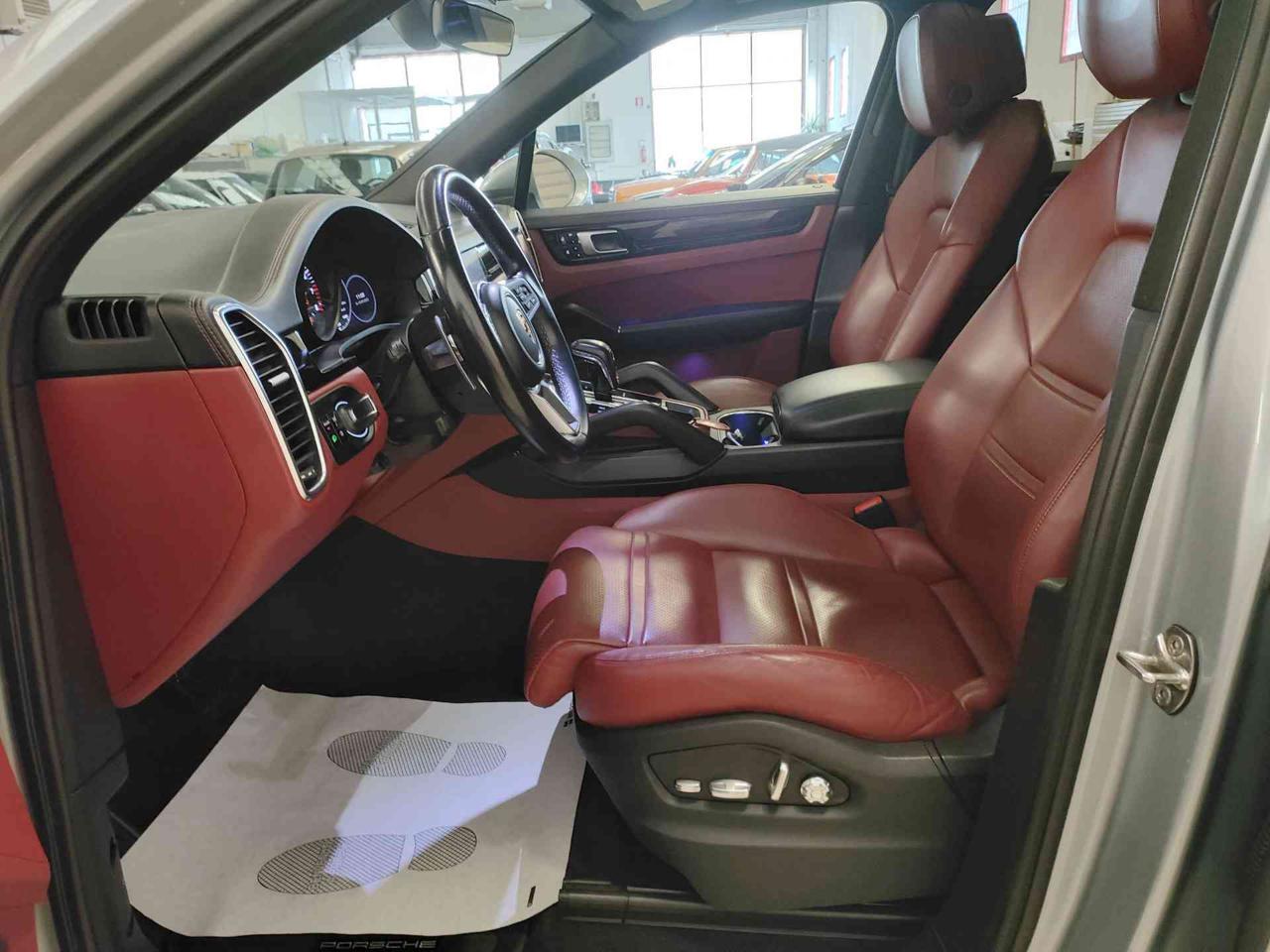 Cayenne 2