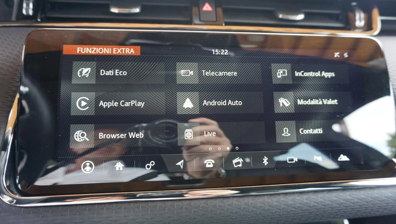 LAND ROVER Range Rover Evoque 2.0 I4 200 CV AWD Auto R-Dynamic S - display-interno