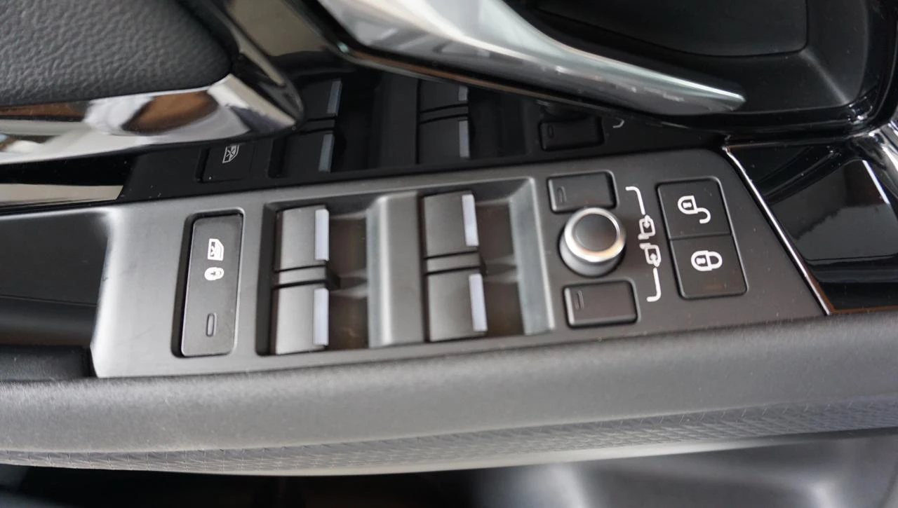 LAND ROVER Range Rover Evoque 2.0 I4 200 CV AWD Auto R-Dynamic S - strumenti-interni
