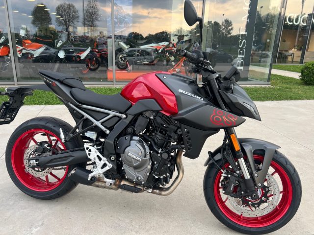 SUZUKI GSX-8S Rosso pastello