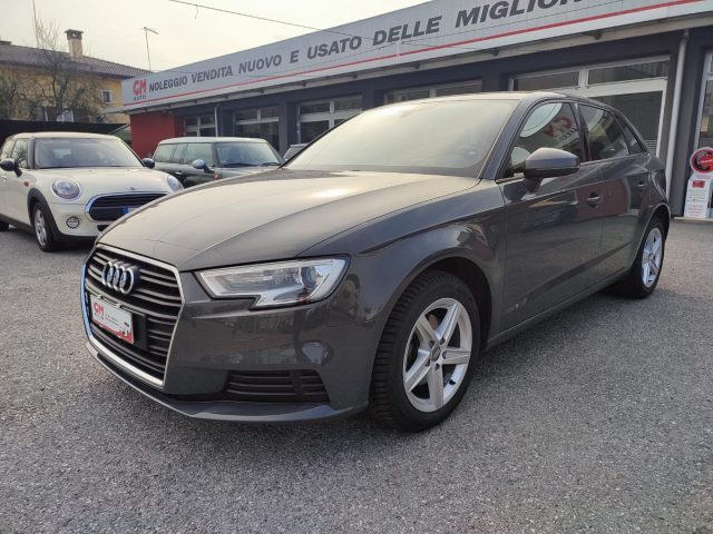 AUDI A3 Grigio pastello