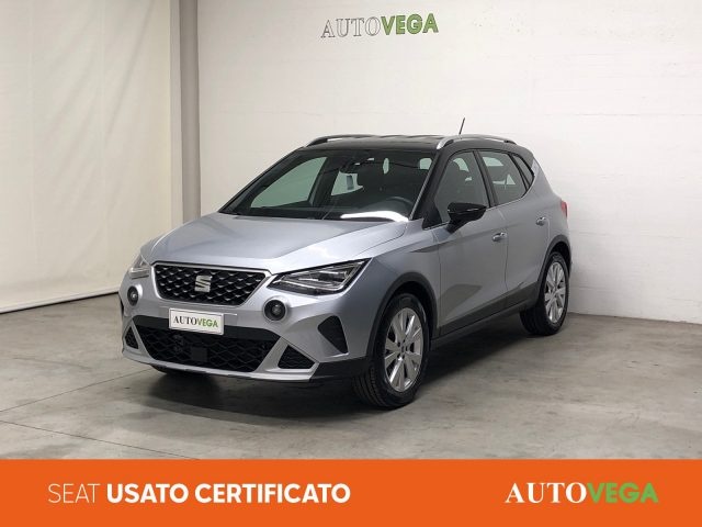 SEAT Arona Grigio pastello