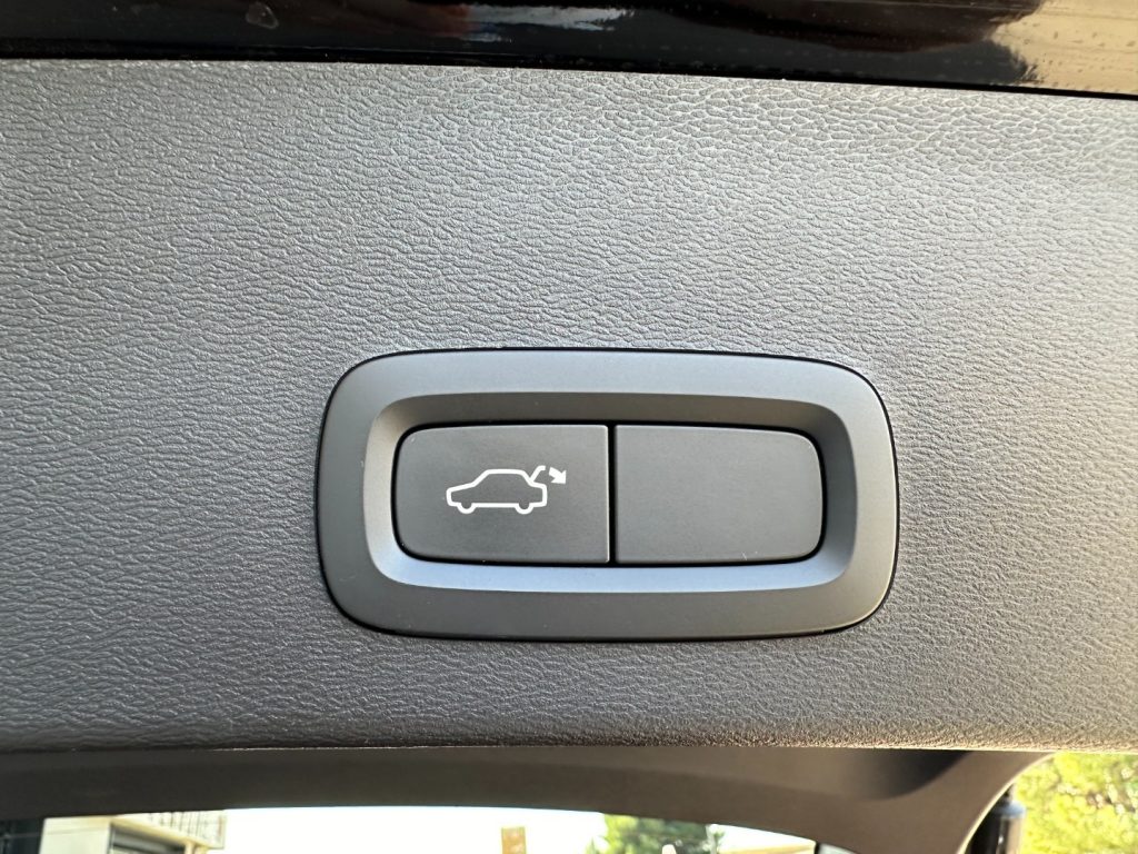 VOLVO XC40 D3 Geartronic Momentum Pro - 26