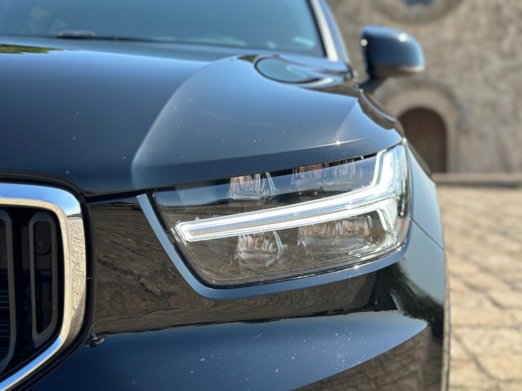 VOLVO XC40 D3 Geartronic Momentum Pro - 21