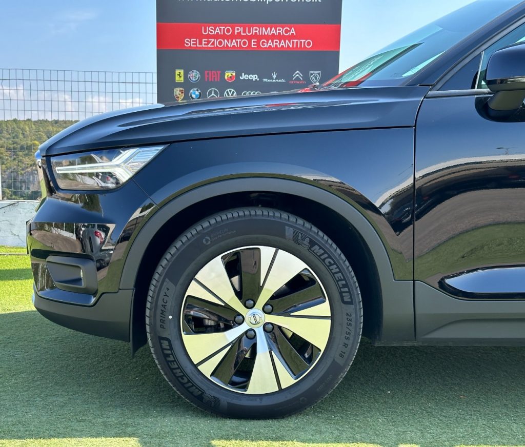 VOLVO XC40 D3 Geartronic Momentum Pro - 16