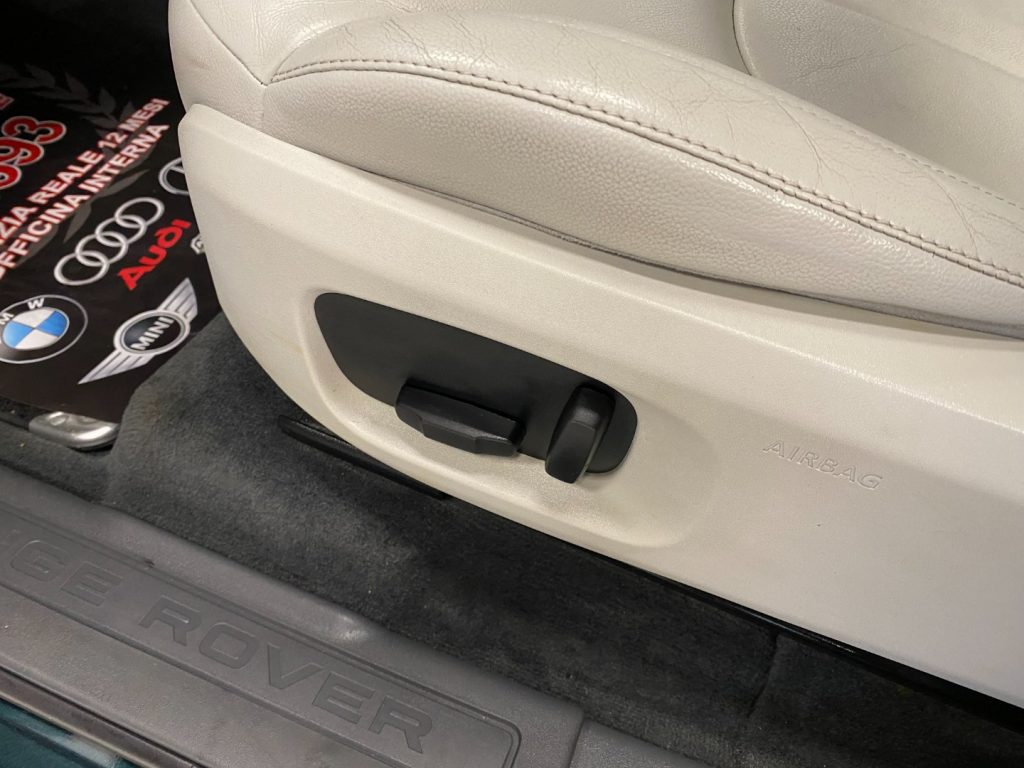 LAND ROVER Range Rover Evoque 2.0 TD4 150 CV 5P AUTO - 44