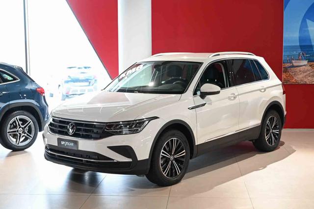 VOLKSWAGEN Tiguan 1.5 TSI 150cv DSG Life 